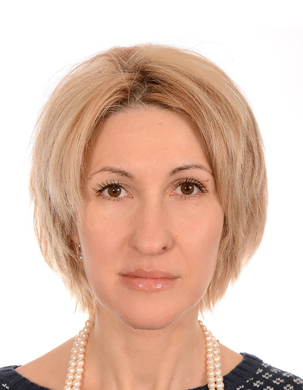             Уколова Надежда Викторовна
    